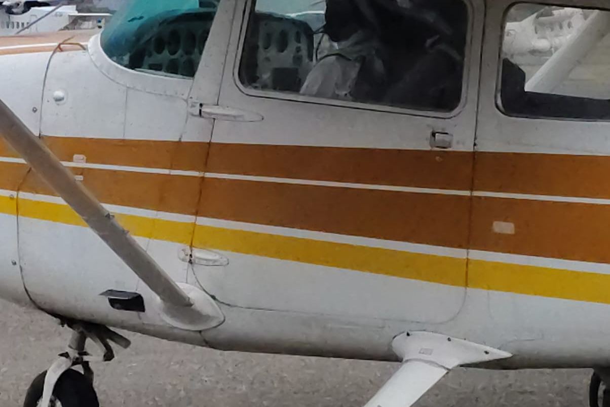 Private charter flights to Manda Island, Kenya